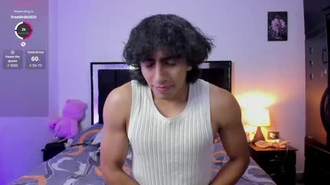 Snapshot of mateo_sweetie chatting on May 2026 11:24:01 PM Mateo online show from May 2026 11:24:01 PM