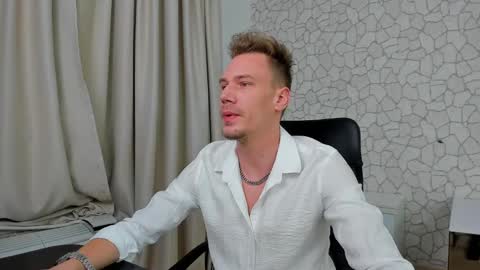 MateoBenjamin online show from January 2025 07:18:02 PM