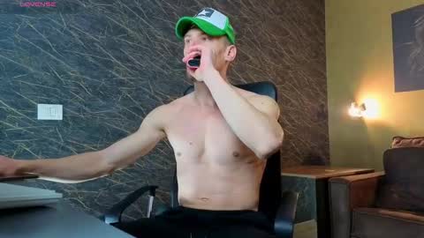 MateoBenjamin online show from March 2026 12:45:02 PM