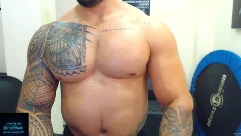 Snapshot of mateosexyhot22 chatting on May 2026 09:23:02 PM Mateo online show from May 2026 09:23:02 PM