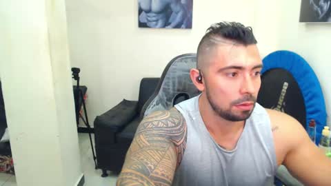 Snapshot of mateosexyhot22 chatting on June 2026 05:47:02 PM Mateo online show from June 2026 05:47:02 PM