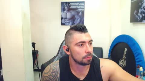 Snapshot of mateosexyhot22 chatting on June 2026 04:53:02 PM Mateo online show from June 2026 04:53:02 PM