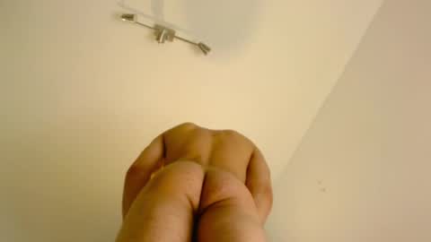 STRURIBE ON INSTAGRAM online show from January 2025 10:48:01 PM