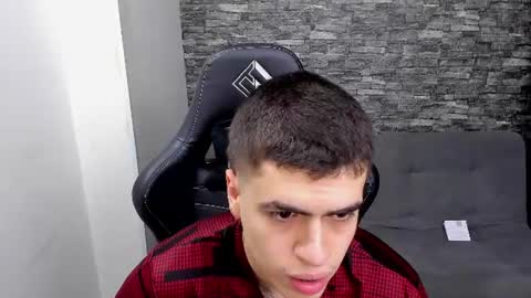 Snapshot of mathew_wolf4 chatting on June 2026 01:30:02 AM Mathew Independent model online show from June 2026 01:30:02 AM