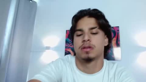 Mathew online show from November 2025 01:39:02 PM