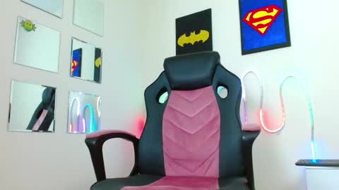 mathewhot3 online show from November 2025 10:33:02 PM