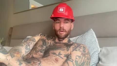 Mat Loyal online show from October 2025 04:52:01 PM