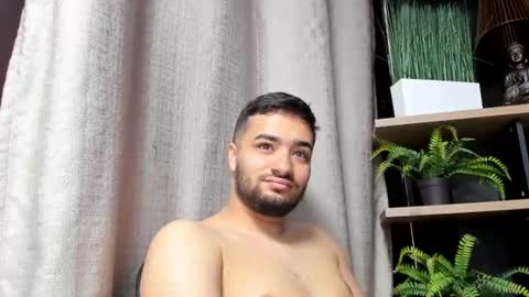 Snapshot of mathews_colton1 chatting on July 2026 02:14:01 PM Mathews online show from July 2026 02:14:01 PM