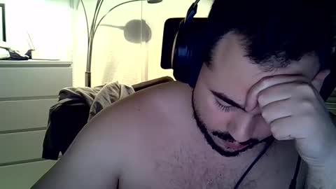 Mathou online show from December 2024 10:30:01 PM