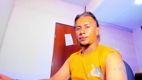 Snapshot of mathyussx chatting on November 2025 12:28:02 PM mathyussx online show from November 2025 12:28:02 PM