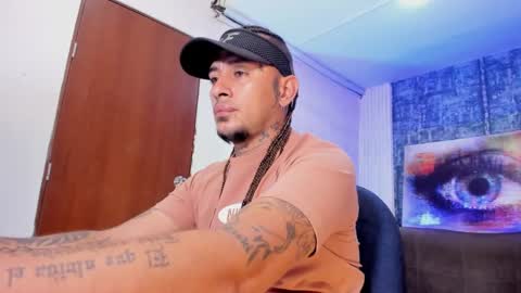 Snapshot of mathyussx chatting on November 2025 12:37:02 PM mathyussx online show from November 2025 12:37:02 PM