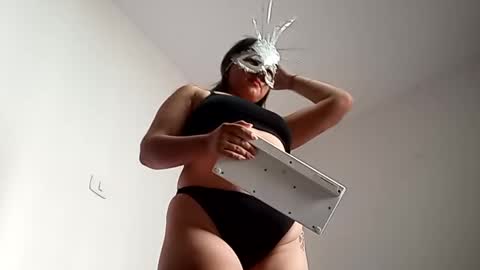 metilde online show from February 2025 09:25:01 PM