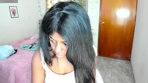 Snapshot of matilde27 chatting on May 2026 03:49:02 PM Daniela online show from May 2026 03:49:02 PM