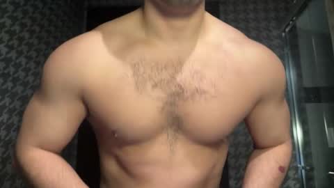 Snapshot of matt_artim chatting on December 2024 06:48:01 AM The Matt Leon online show from December 2024 06:48:01 AM