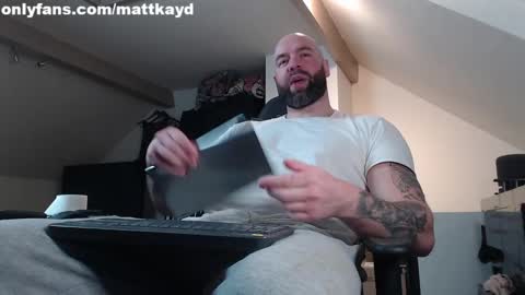 Snapshot of matt_kayd chatting on December 2024 11:24:01 PM Matt Kayd online show from December 2024 11:24:01 PM