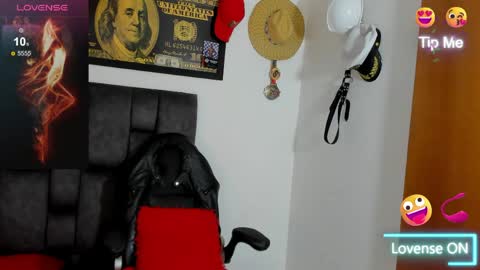 Snapshot of matt_rodriguez92 chatting on April 2026 09:48:02 AM matt rodriguez92 online show from April 2026 09:48:02 AM
