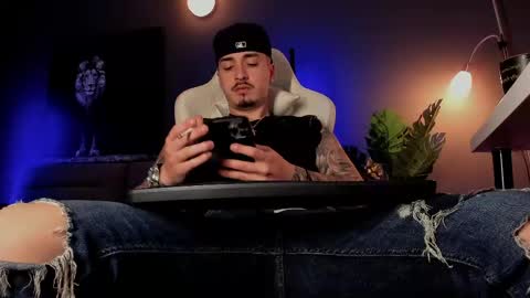 Snapshot of matt_thestud chatting on May 2026 07:15:01 AM Matt online show from May 2026 07:15:01 AM