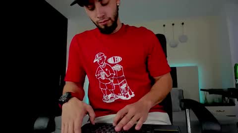 Matt online show from December 2025 04:51:01 AM