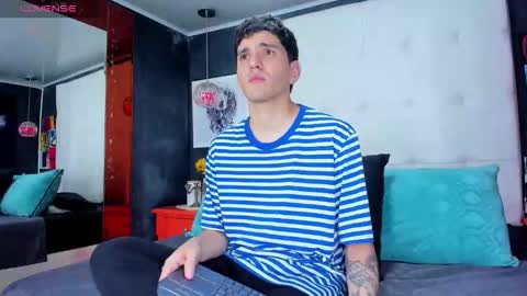 ---Matteo--- online show from October 2025 03:18:01 AM