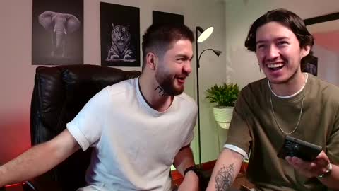 Matteo simpson online show from February 2025 04:31:01 PM