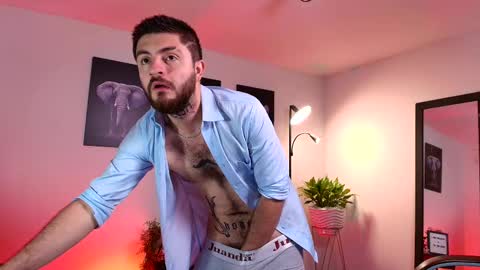 Matteo simpson online show from February 2025 02:48:02 AM