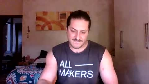 matteushh87 online show from November 2025 10:39:02 AM