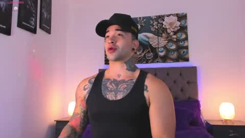 Snapshot of matthew_colee chatting on June 2026 02:27:01 AM Matthew INDEPENDENT MODEL online show from June 2026 02:27:01 AM