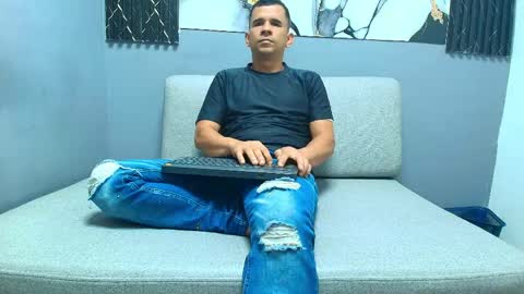 Matthew online show from May 2026 07:22:02 PM