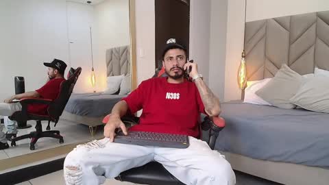 Matthew online show from May 2026 08:50:02 PM