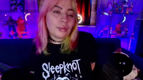 Snapshot of matti_sofia chatting on February 2026 11:07:01 AM TATIANA AND ROUS online show from February 2026 11:07:01 AM