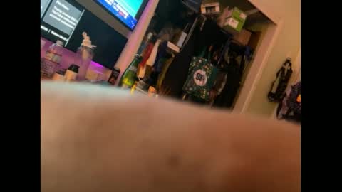 NiceBigJuicyHead online show from September 2025 02:38:02 AM