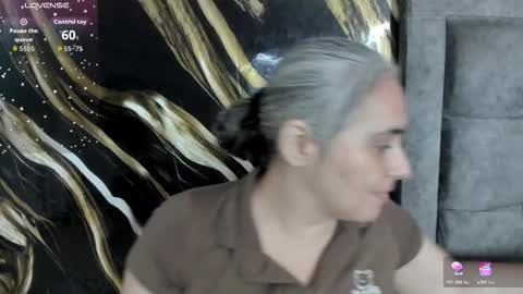 mature_gold online show from November 2025 12:15:02 PM