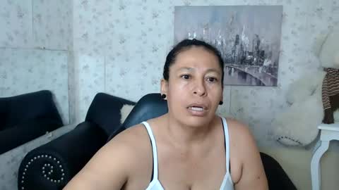 Snapshot of mature_martina_ chatting on June 2026 10:51:02 PM Martina online show from June 2026 10:51:02 PM