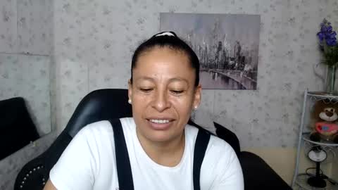 Snapshot of mature_martina_ chatting on July 2026 10:00:01 PM Martina online show from July 2026 10:00:01 PM