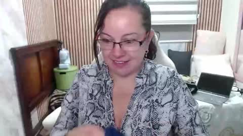 Snapshot of mature_wolf chatting on June 2026 08:31:02 PM Sonia online show from June 2026 08:31:02 PM