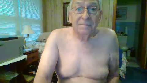 Snapshot of maturecouple1954 chatting on December 2024 01:32:02 PM SXECPL55 at G mail Dot Com online show from December 2024 01:32:02 PM