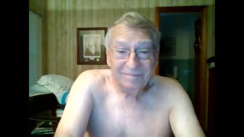 Snapshot of maturecouple1954 chatting on October 2025 11:42:02 AM SXECPL55 at G mail Dot Com online show from October 2025 11:42:02 AM