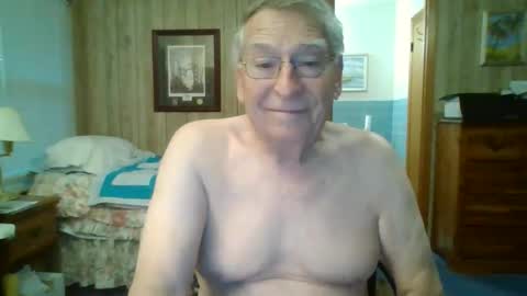 SXECPL55 at G mail Dot Com online show from February 2026 01:05:01 PM