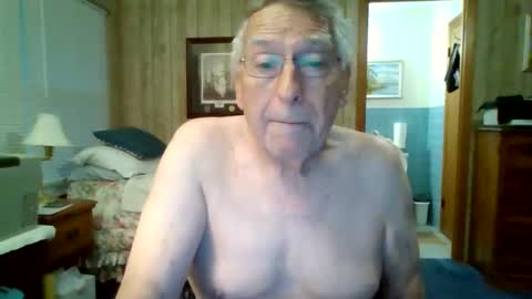 SXECPL55 at G mail Dot Com online show from April 2026 11:43:01 AM