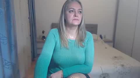 Snapshot of maturediana chatting on February 2025 03:56:01 AM maturediana online show from February 2025 03:56:01 AM
