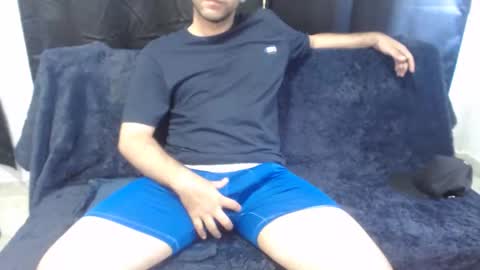 Mau and Lauren online show from April 2026 06:27:01 PM