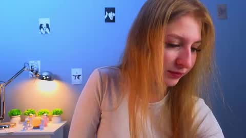 Snapshot of maureencoombs chatting on November 2025 04:12:02 AM maureencoombs online show from November 2025 04:12:02 AM