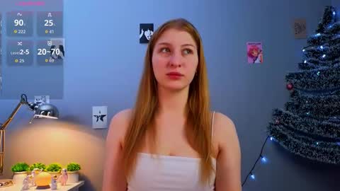 Snapshot of maureencoombs chatting on December 2025 04:29:02 AM maureencoombs online show from December 2025 04:29:02 AM