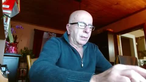 Maurice online show from January 2025 11:33:01 PM