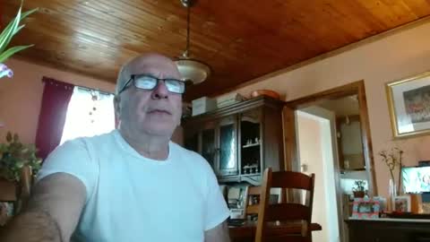 Maurice online show from February 2025 02:32:01 PM
