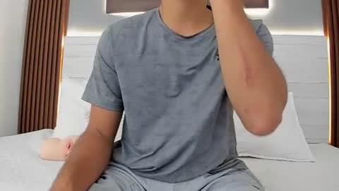 Snapshot of mauro_boy chatting on June 2026 07:14:02 PM mauro_boy online show from June 2026 07:14:02 PM