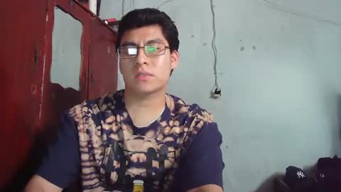 Mauro online show from December 2024 08:12:02 PM