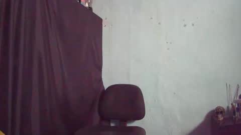 Snapshot of maurodirty chatting on March 2026 11:37:01 PM Mauro online show from March 2026 11:37:01 PM