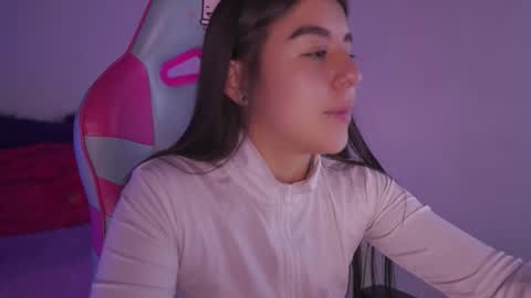 Snapshot of mavy_ chatting on February 2026 08:49:02 PM MAVY online show from February 2026 08:49:02 PM