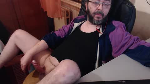 Snapshot of max818k chatting on December 2024 07:55:01 AM Max online show from December 2024 07:55:01 AM